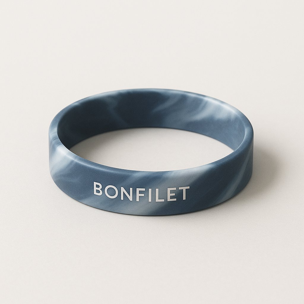 385